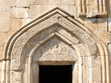 Kirchenportal in der Festung Ananuri CC0 Kober-at-wikimedia.commons
