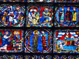Glasfenster in Chartres CCBY2.0 Francisco Gonzales at-flickr
