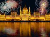 Budapest Silvester CC0 at-pixabay
