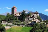 Schloss Tirol CCBYSA Uwelino at-wikimedia.commons
