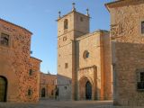 Portal_der_Neuen_Kathedrale_in_Salamanca_CCBYSA4.0
